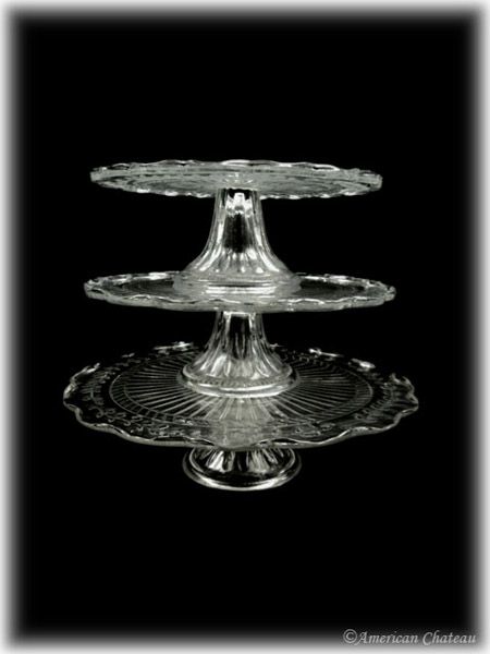   pedestal cake stands this set includes 3 separate cake plates in 3